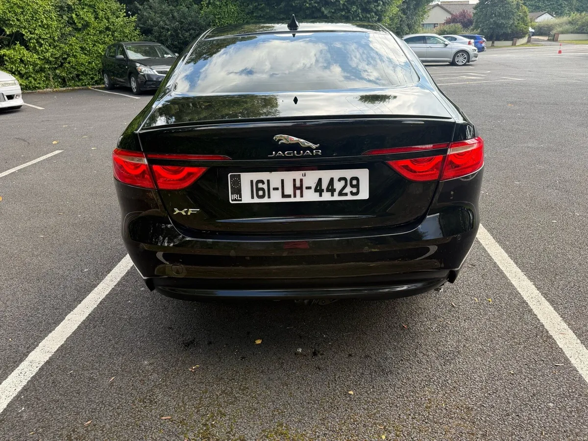 Jaguar XF R Sport 2.0L Diesel - 163bhp - Image 6