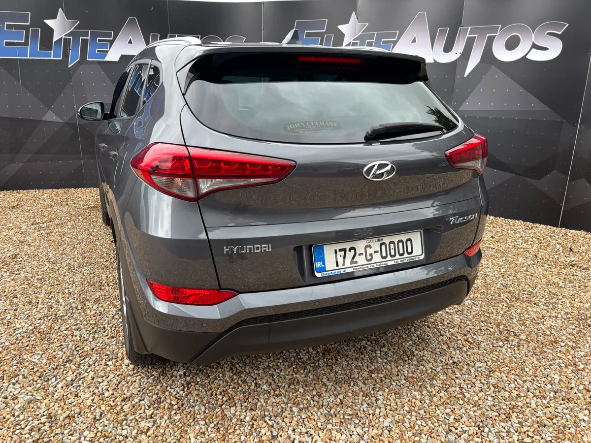 2017 Hyundai  Tucson Executive Automatic 2017 - Image 4