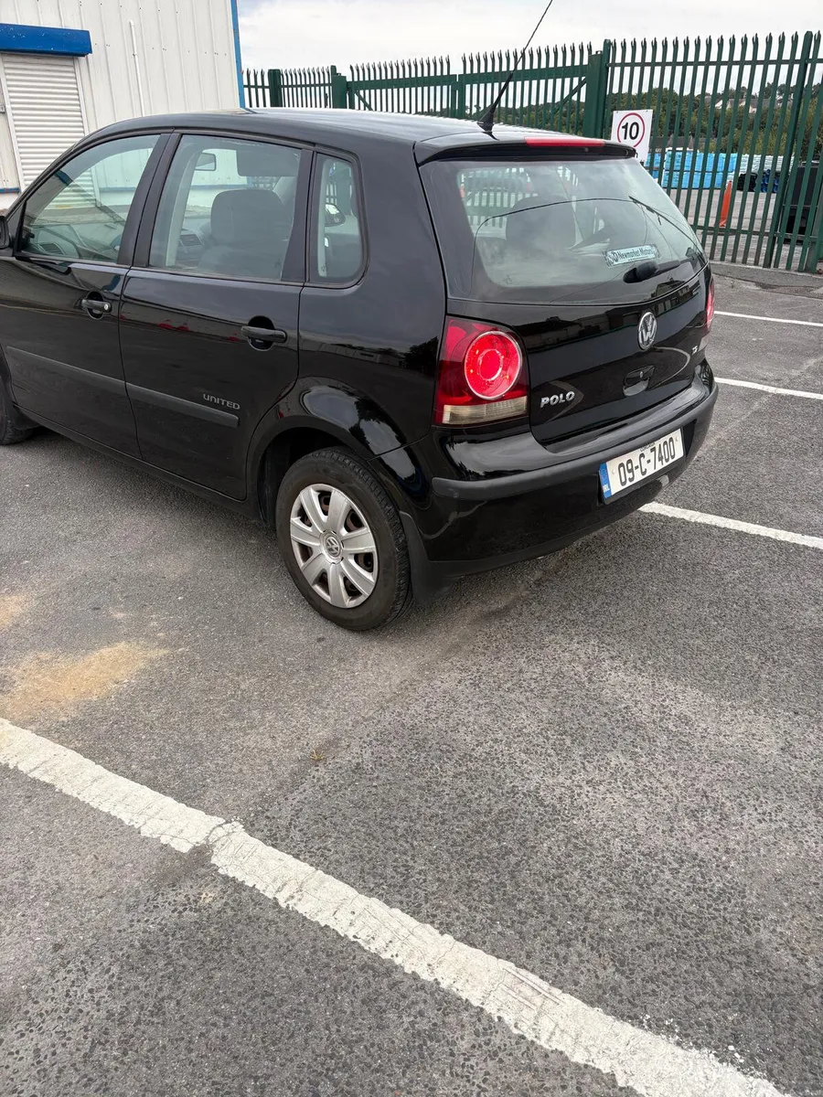 Volkswagen Polo 2009 - Image 5