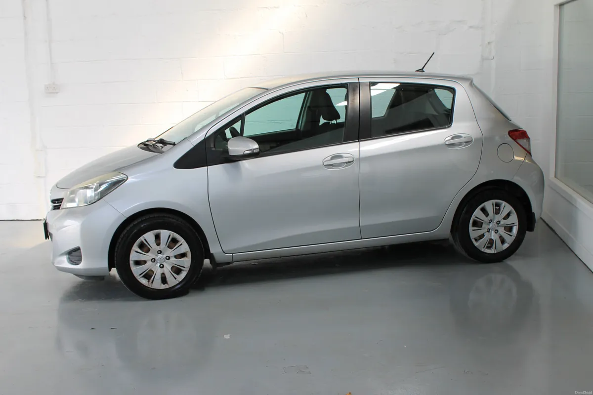 Toyota Yaris 2012 1.0 Petrol Luna Irish Car - Image 4