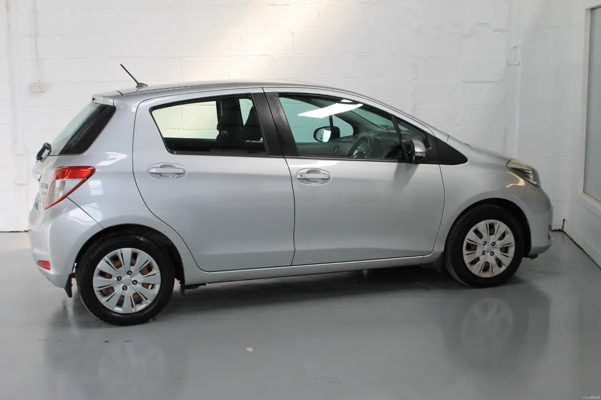 Toyota Yaris 2012 1.0 Petrol Luna Irish Car - Image 5