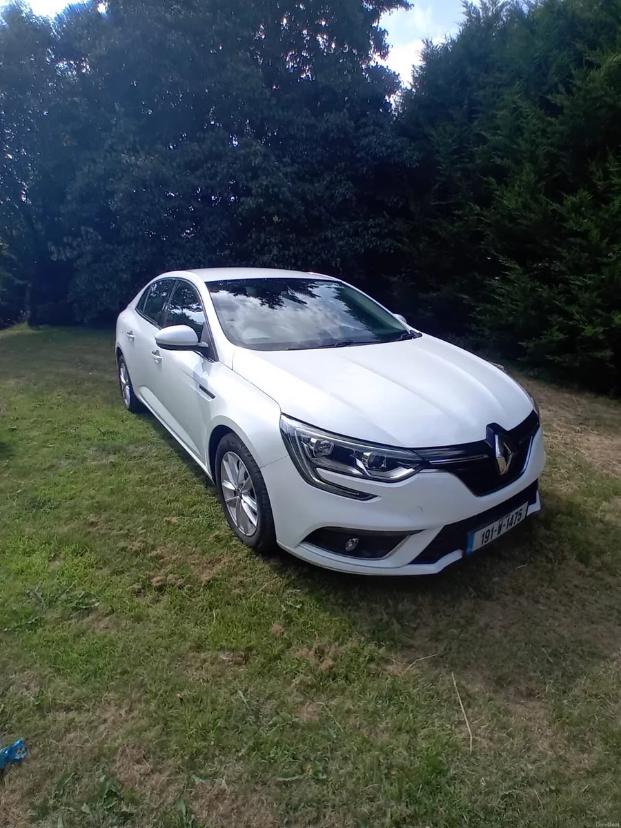 Renault Megan IV GRAND COUPE PLAY TCE - Image 2