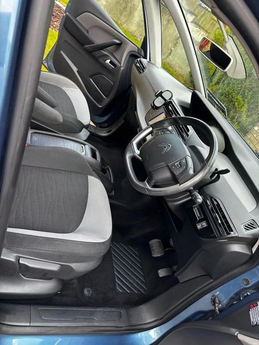 2015 Citroen C4 Grand Picasso - Image 4