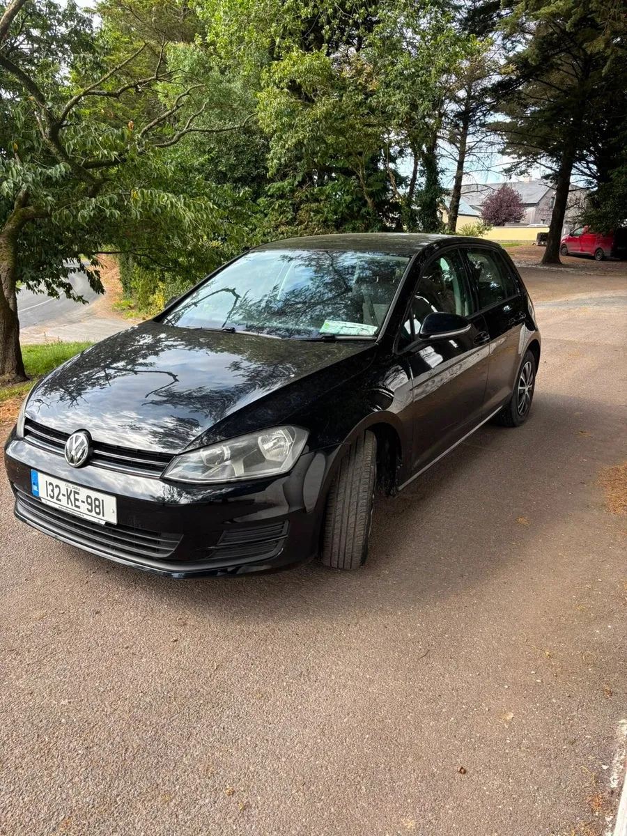 132 Volkswagen Golf 1.2 petrol manual - Image 1