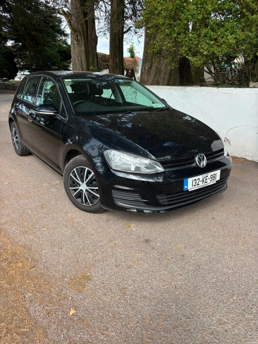 132 Volkswagen Golf 1.2 petrol manual - Image 3