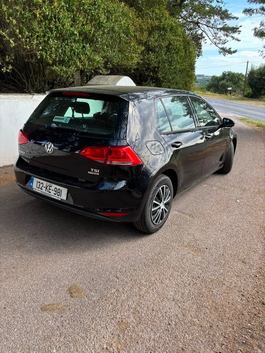 132 Volkswagen Golf 1.2 petrol manual - Image 4