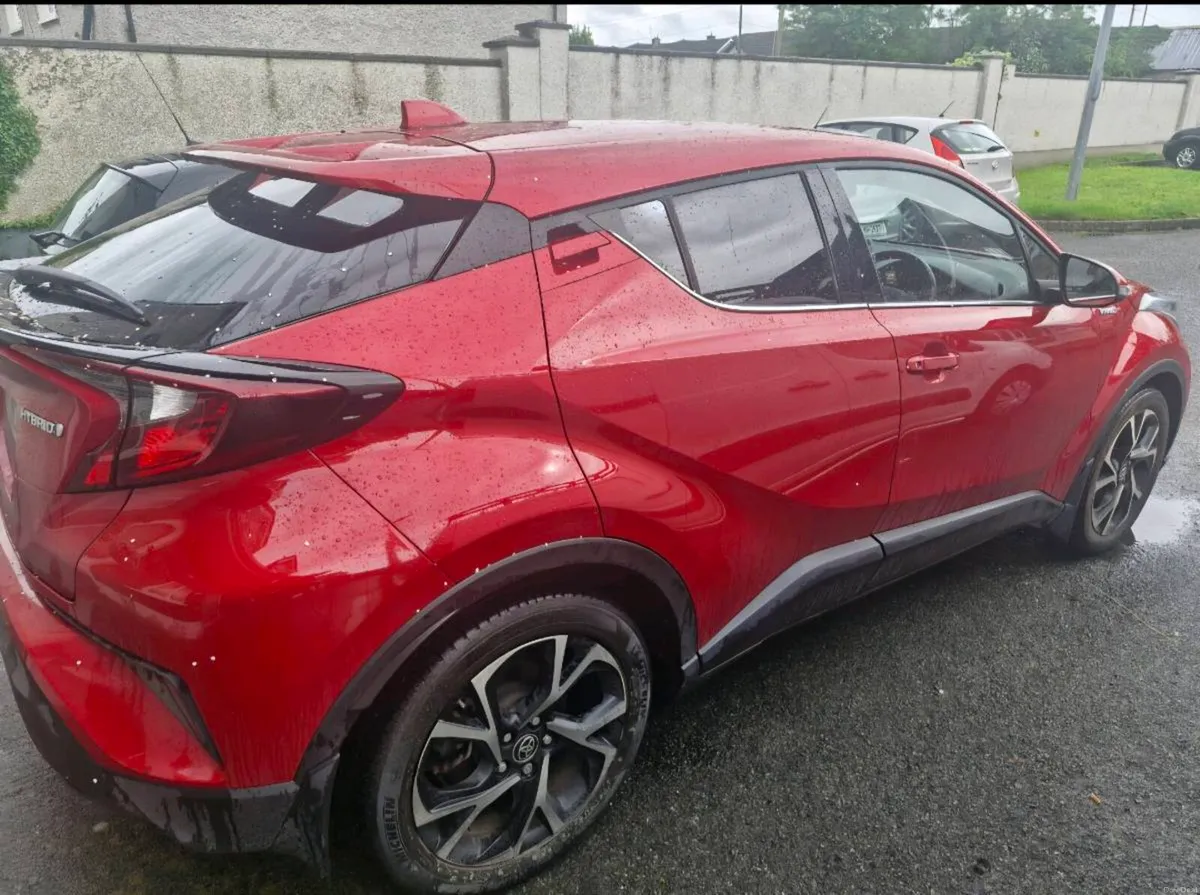 Toyota C HR - Image 4