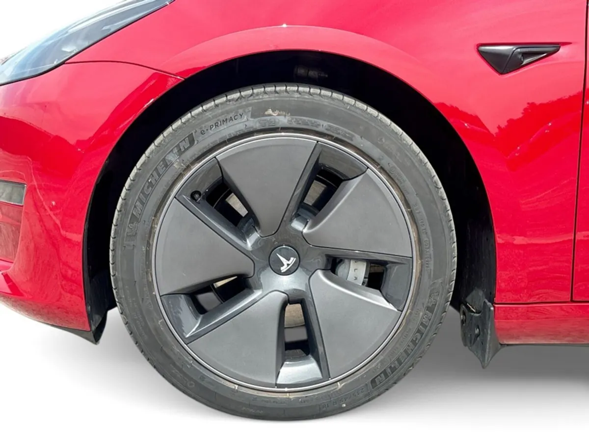 Tesla Model 3 Long Range All-Wheel Drive - Image 4