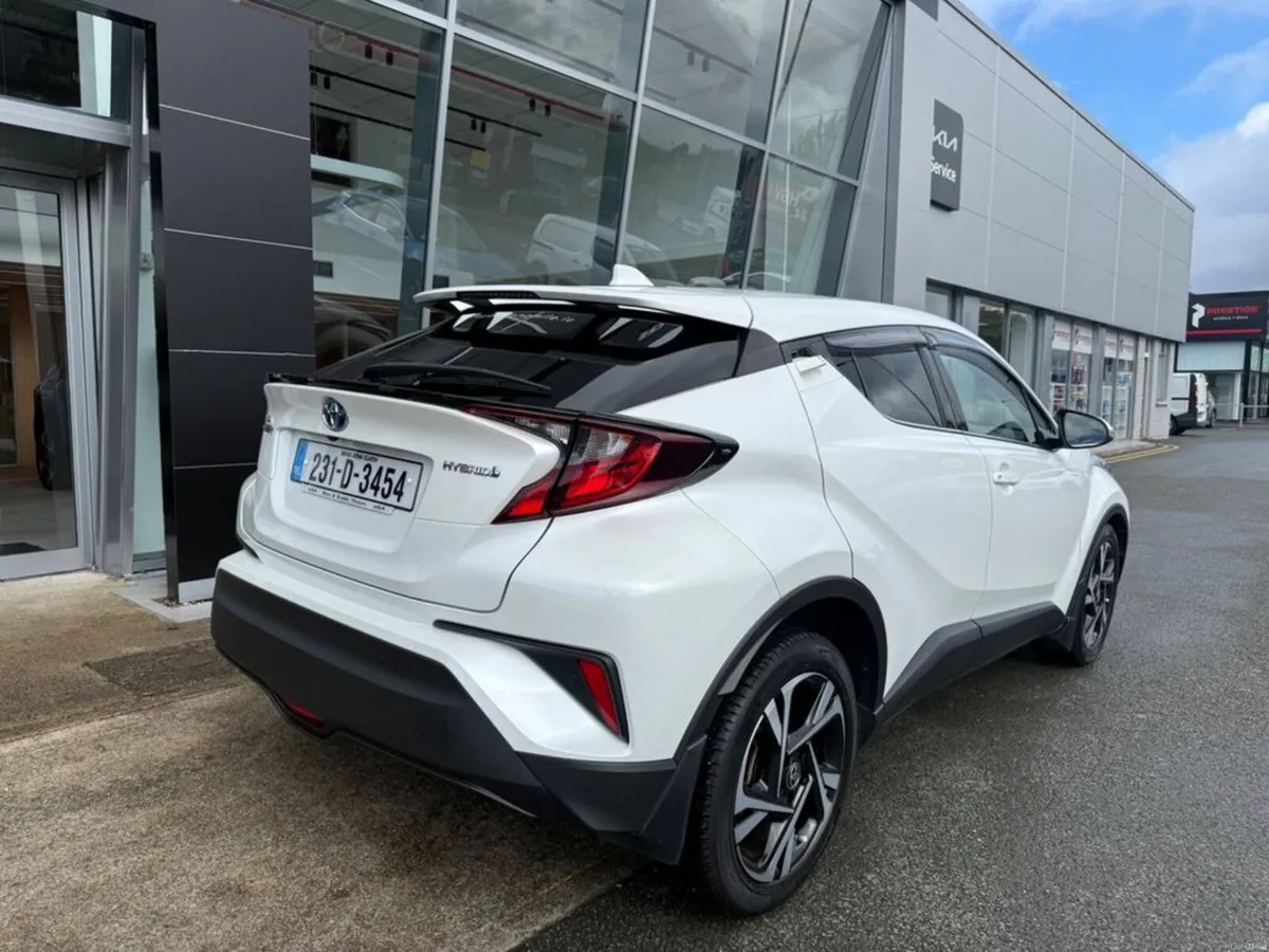 Toyota C-HR Hybrid Sport 4DR Auto - Image 3