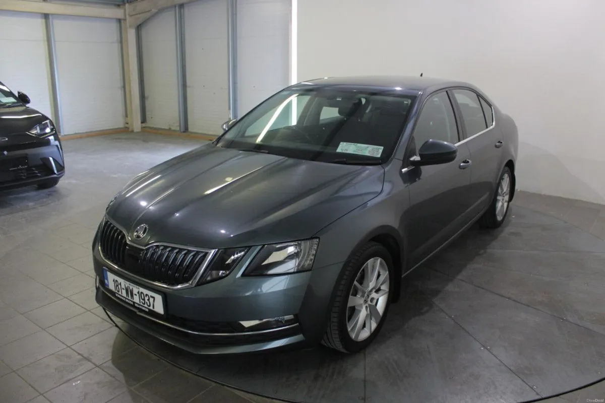 Skoda Octavia STYLE 1.6TDI 90HP - TENDER 19 - Image 4