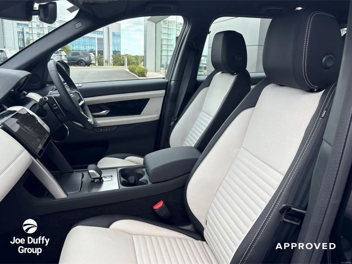 Land Rover Discovery Sport 1.5 269PS PHEV S - Image 3