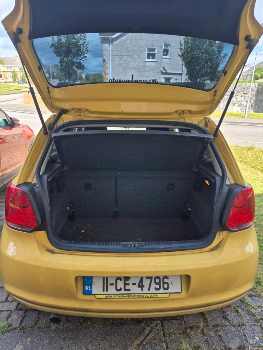 VW Polo 2011 Automatic - Image 4