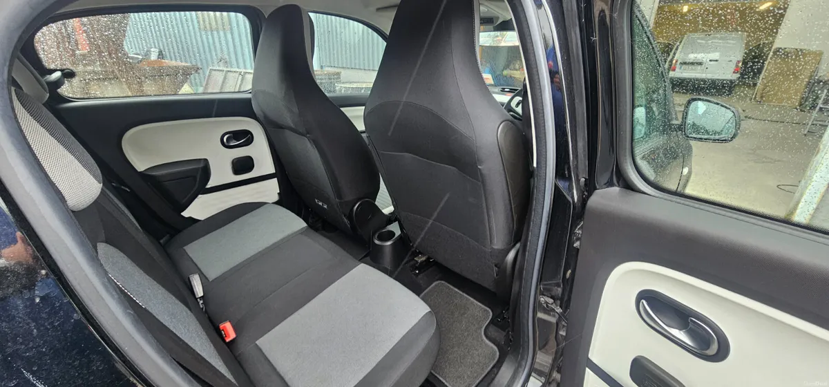 Renault Twingo 2015 - Image 6