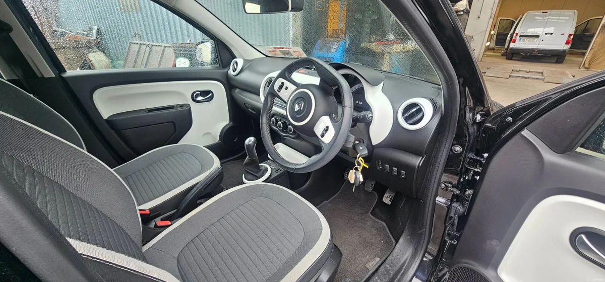 Renault Twingo 2015 - Image 5