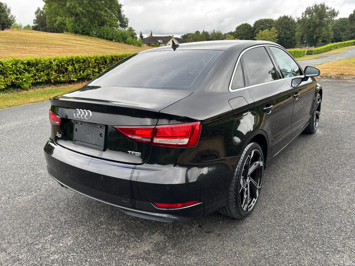AUDI A3 SALOON 1.4 TFSI AUTO 2017 - Image 5