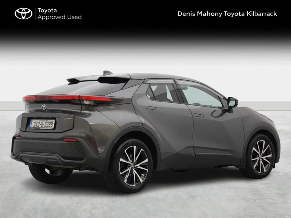 Toyota C-HR HYBRID SPORT - Image 2