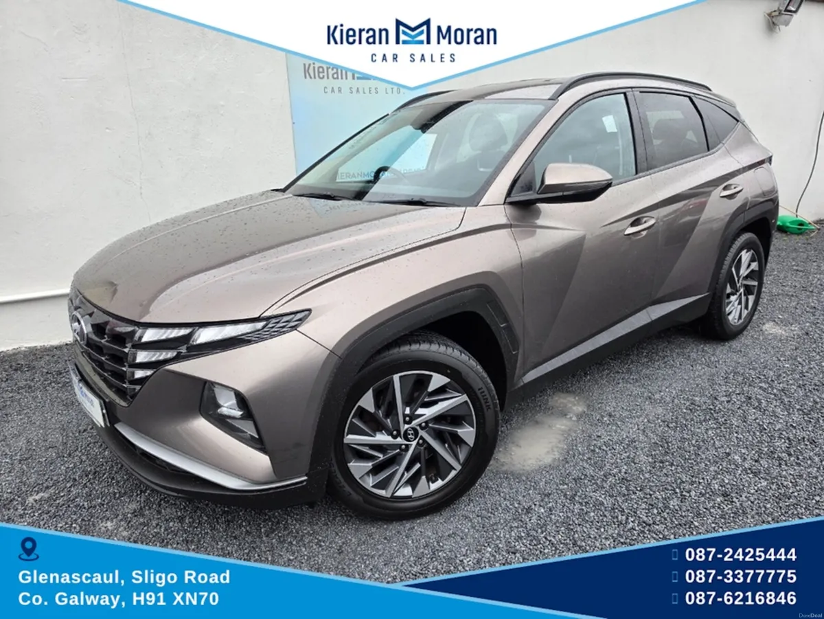 Hyundai Tucson IX35 EXECUTIVE 5DR - Image 1