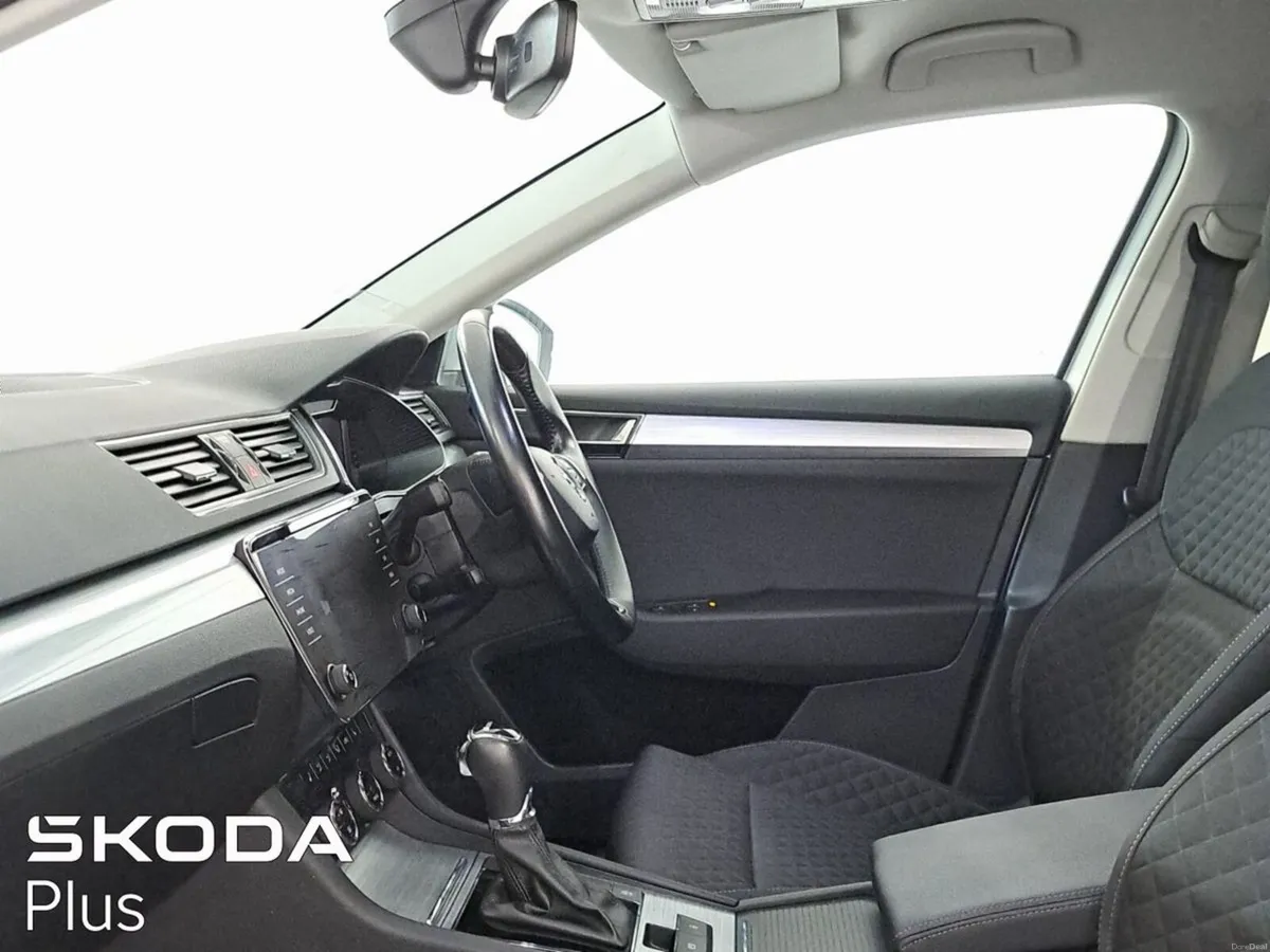 Skoda Superb SUPERB AMB 2.0TDI 150HP DSG - Image 4