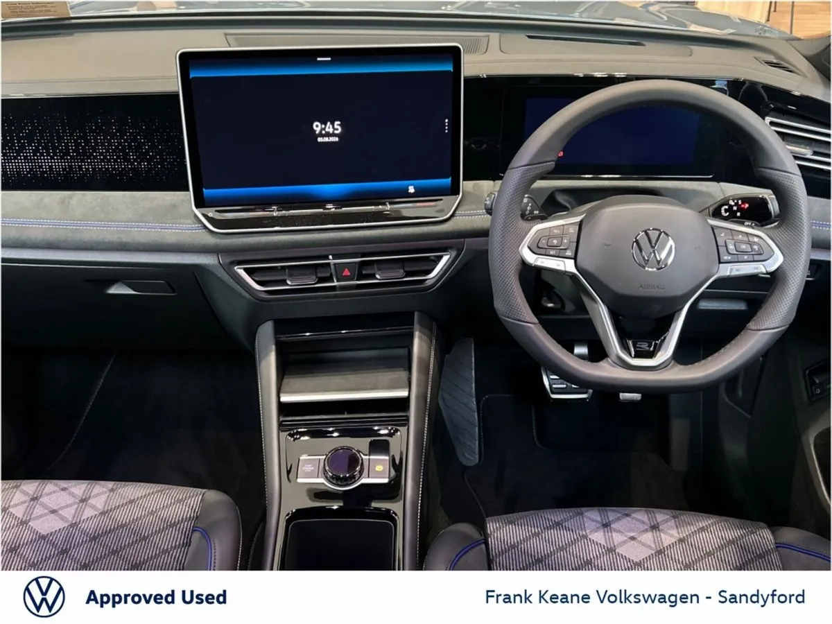 Volkswagen Tiguan *R-Line 75* 1.5 PHEV DSG 204HP @ - Image 2