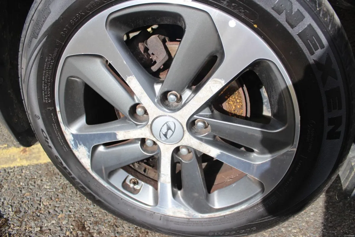 Hyundai i30 1.6 Diesel Deluxe - TENDER 17 - CLUTCH - Image 5