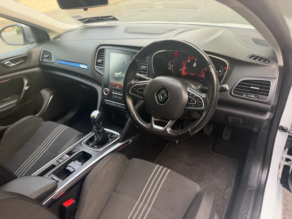 RENAULT MEGANE GT LINE HIGH SPEC - Image 6
