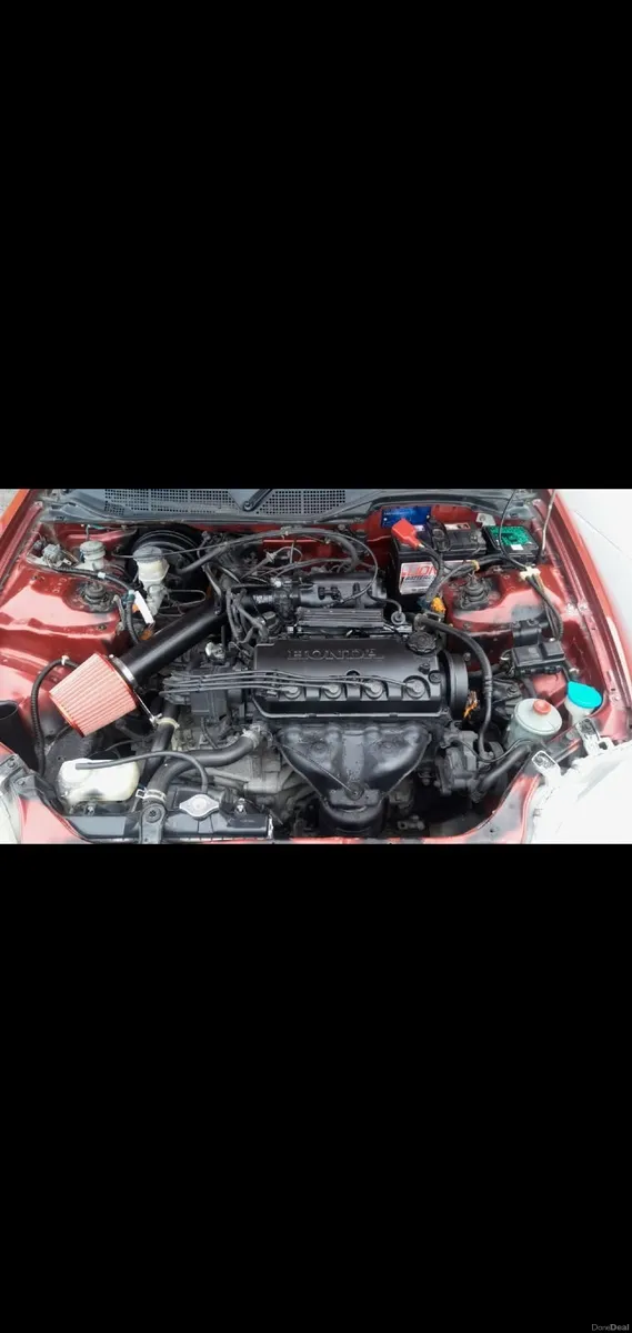 Honda Civic 1.5i LS VTEC - Image 3