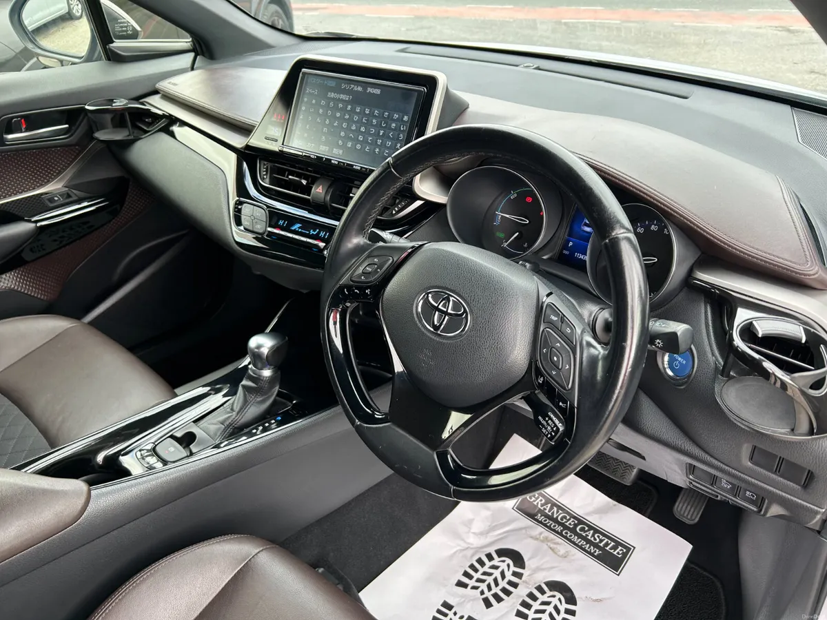 TOYOTA CHR 2017, 1.8 HYBRID AUTO HIGH SPEC LOW KMS - Image 5