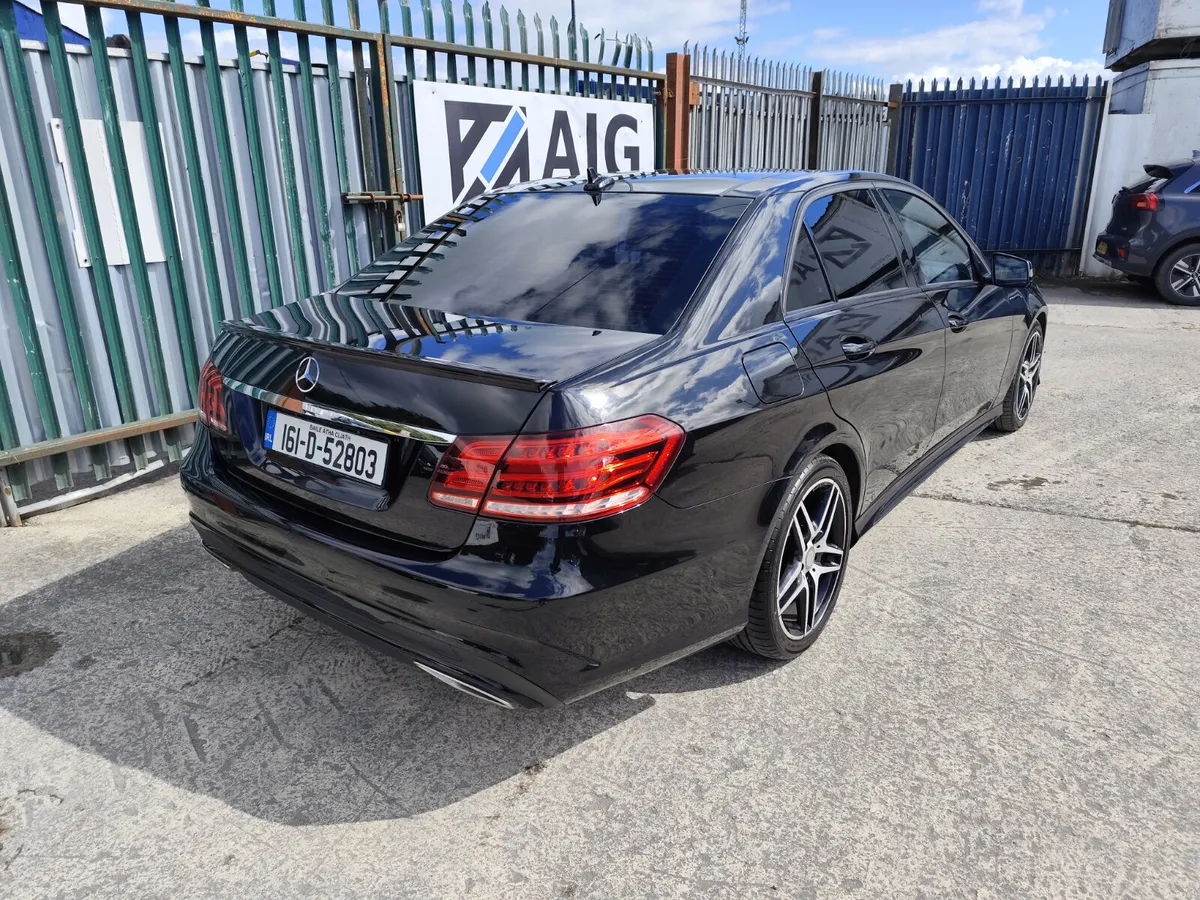 E220 AMG NIGHT ED  B/TEC PREMIUM 4DR AUTO- Sunroof - Image 4