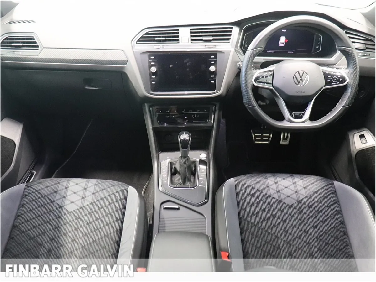 VW  Tiguan 1.4 TSI PHEV 245HP R-Line DSG - Image 4