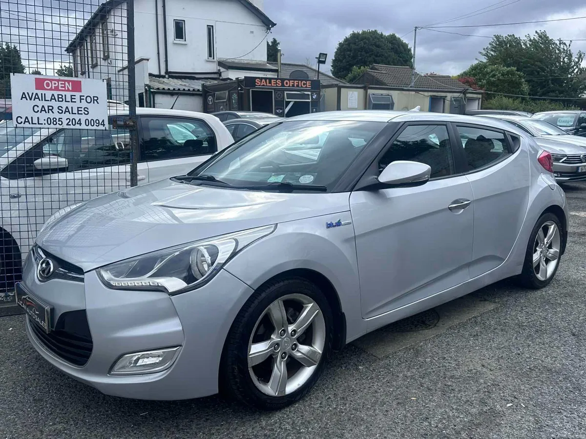 Hyundai Veloster New NCT, LOW MILEAGE! - Image 2