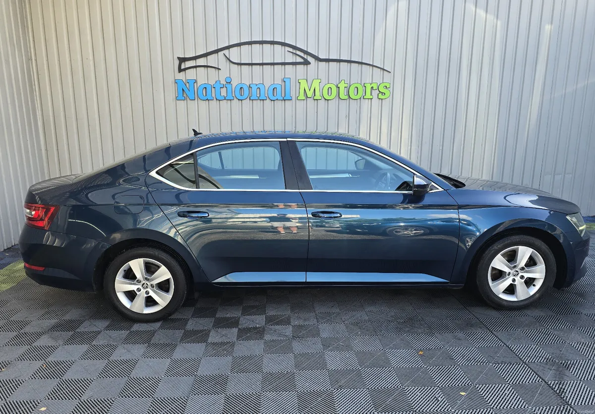 2017 Skoda Superb 1.6 TDI Ambition - Image 2
