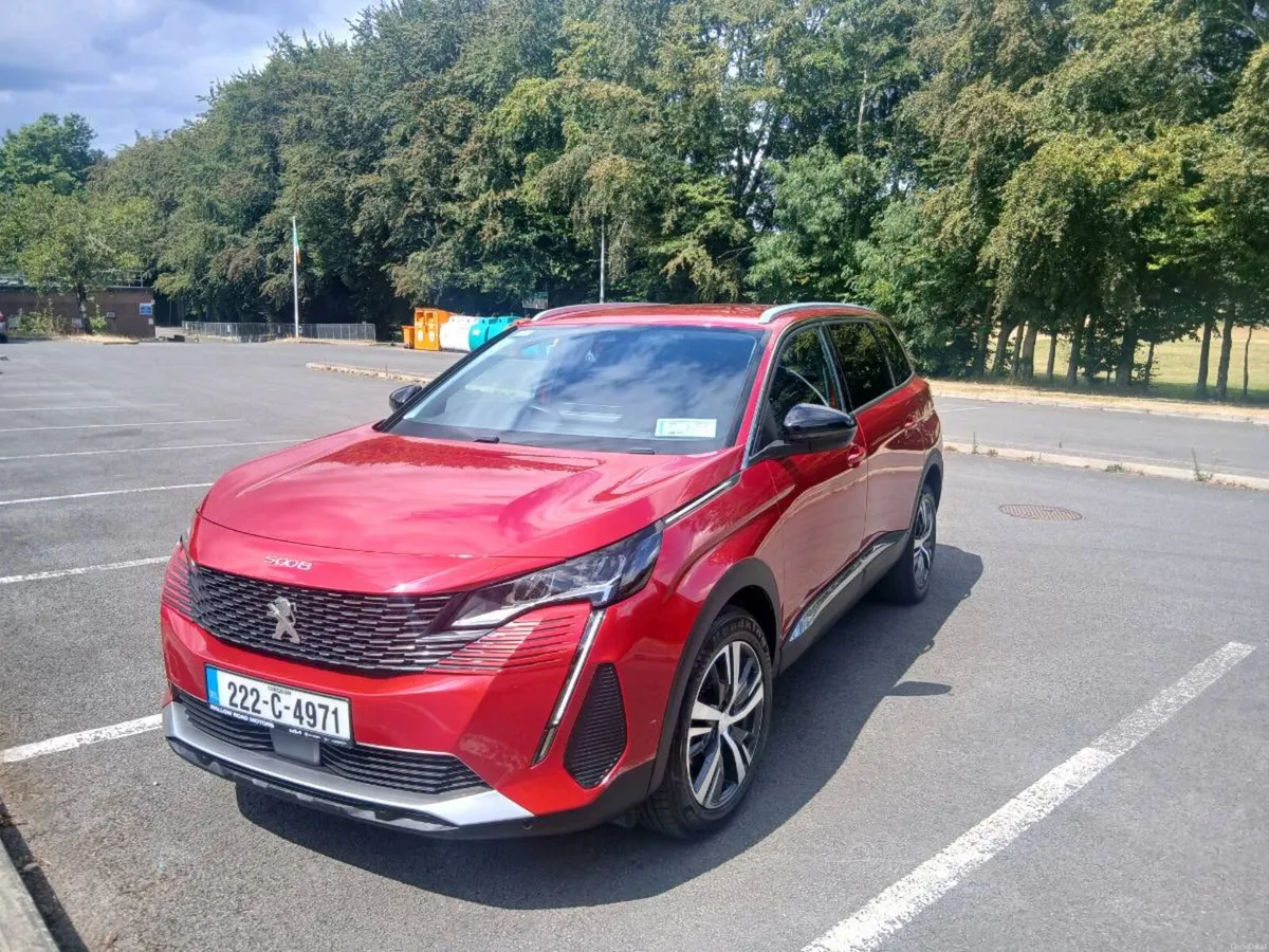Peugeot 5008 7 seater - Image 1