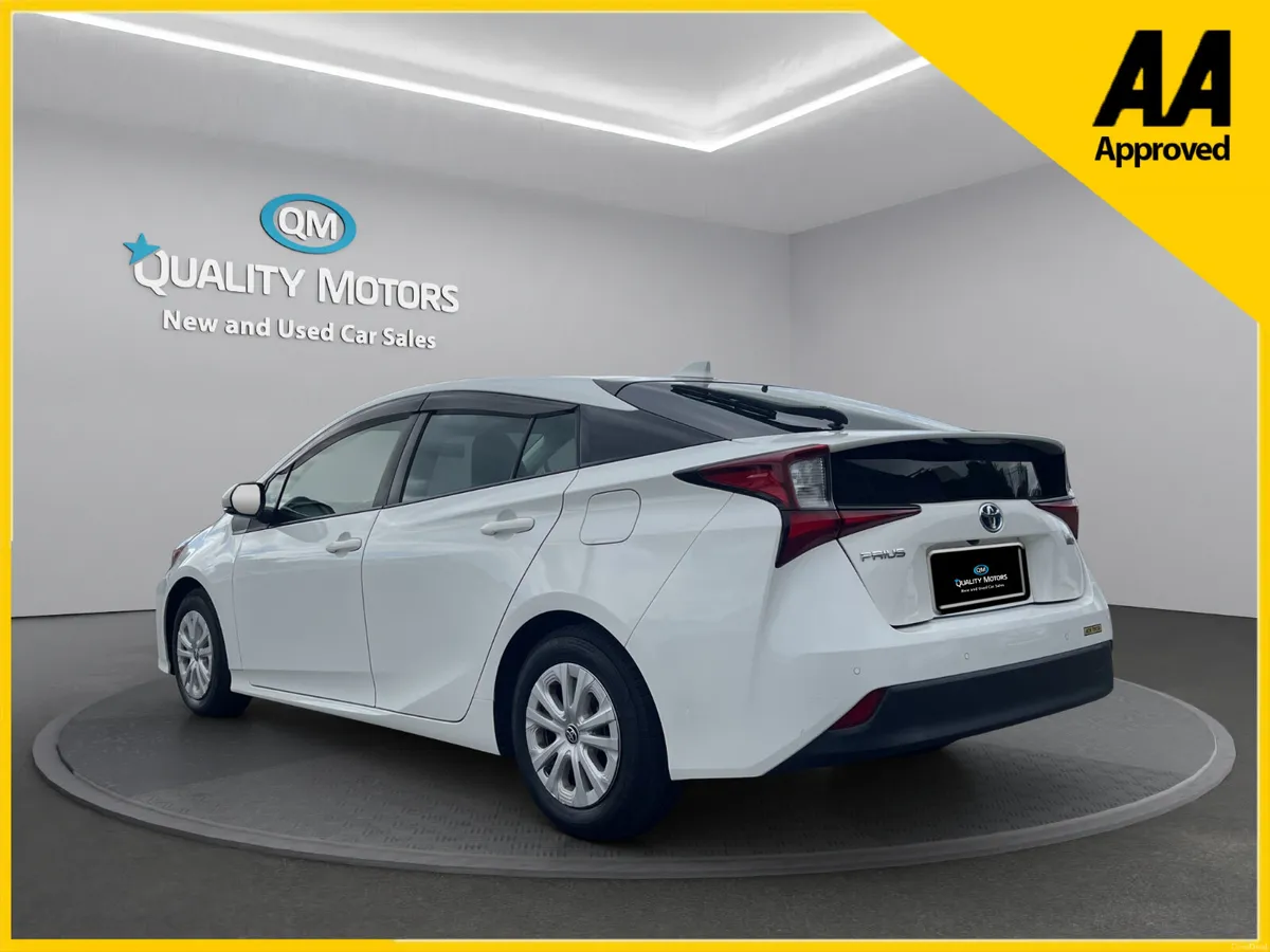 2021 TOYOTA PRIUS HYBRID (S110) - Image 5