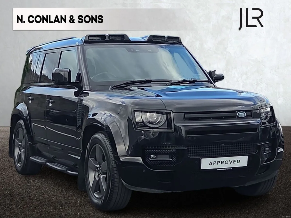 Land Rover Defender 110 PHEV X-DYNAMIC HSE *MAIN L - Image 1