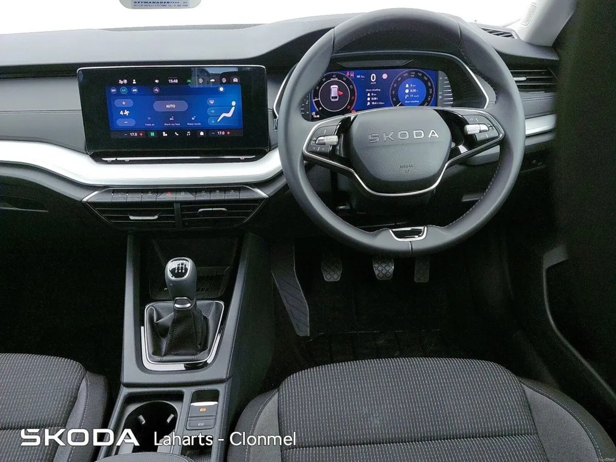 Skoda Octavia COMBI SELECTION 1.5TSI 115HP*EX DEMO - Image 2