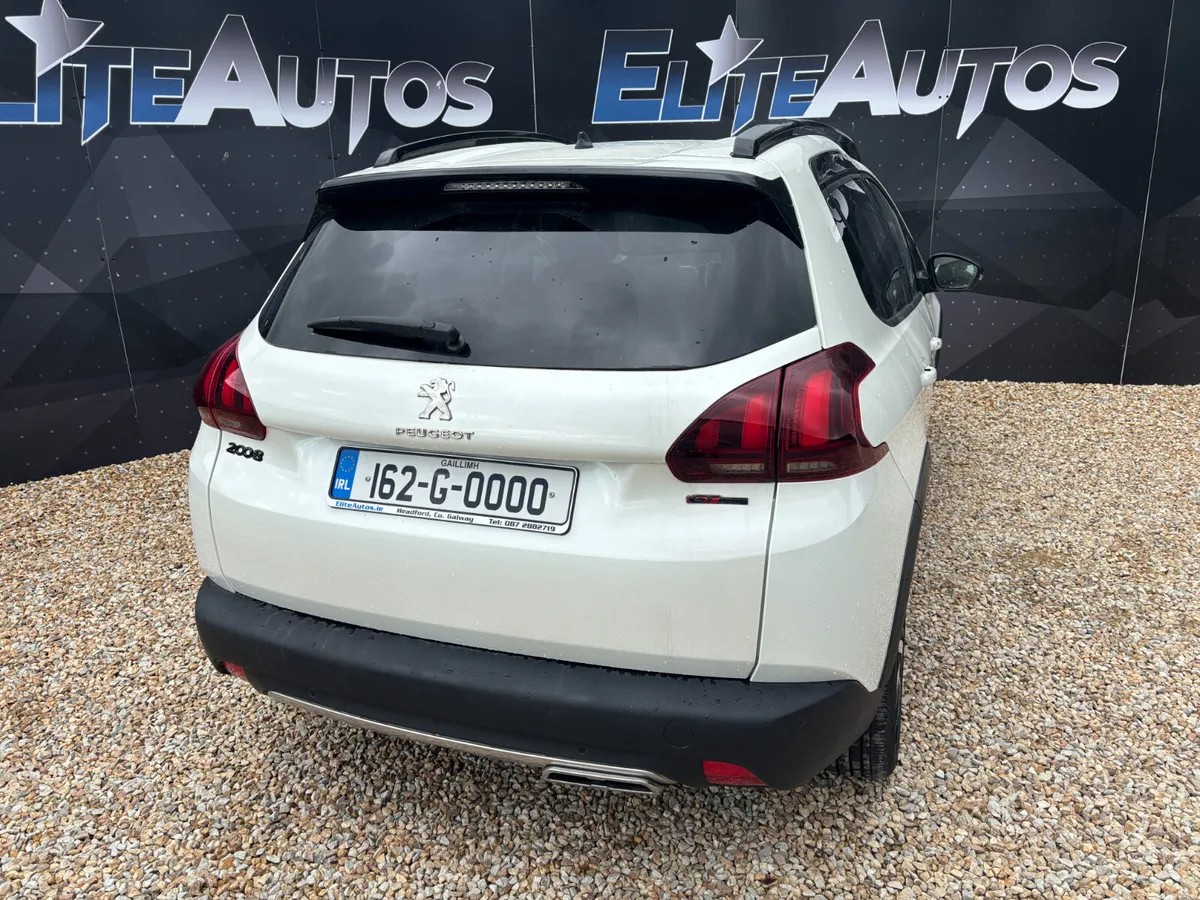 Peugeot 2008 GT Line Automatic 1.2 2016 - Image 5