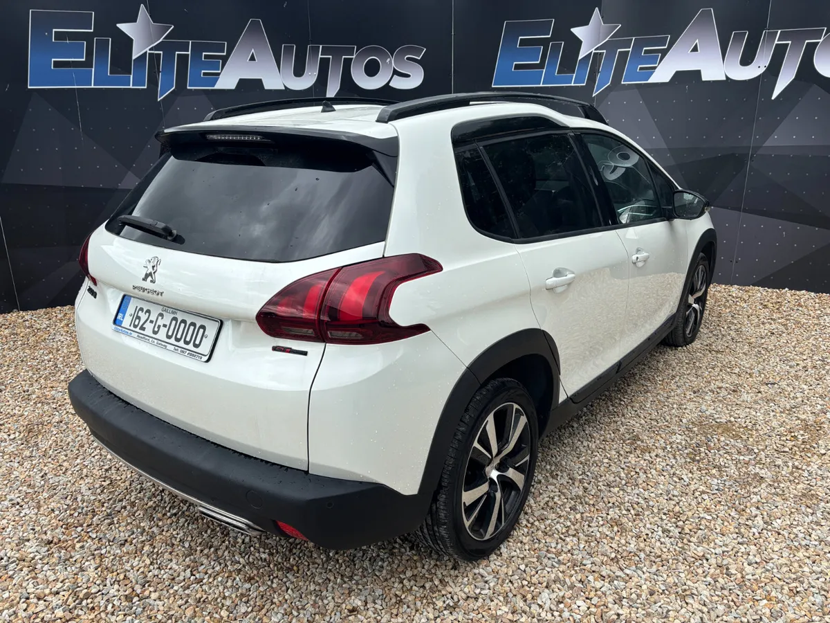 Peugeot 2008 GT Line Automatic 1.2 2016 - Image 6