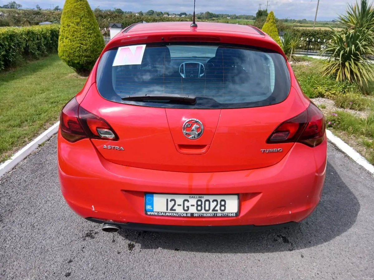 2012 Opel Astra - Image 4
