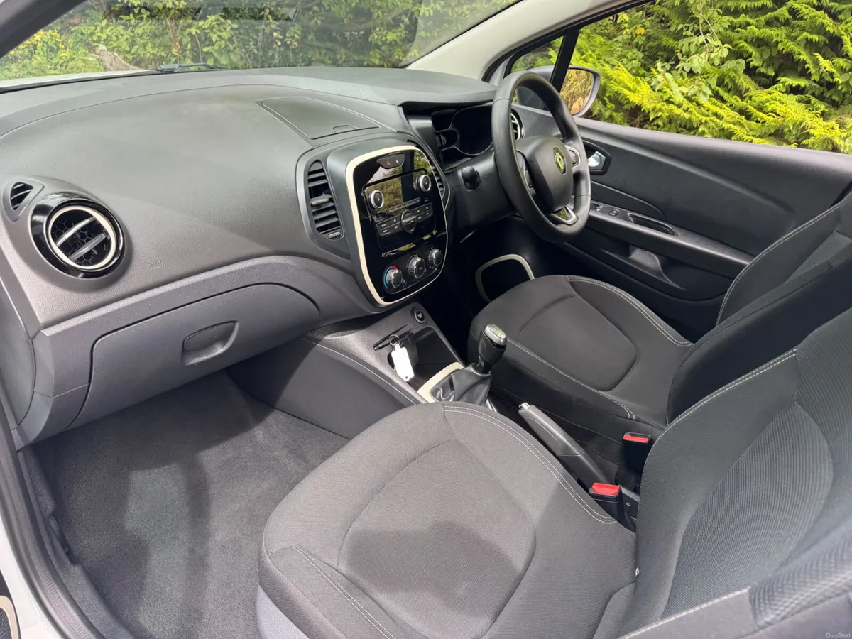 19 Renault Captur 1.0 Tce .. Nct 08/28 - Image 5