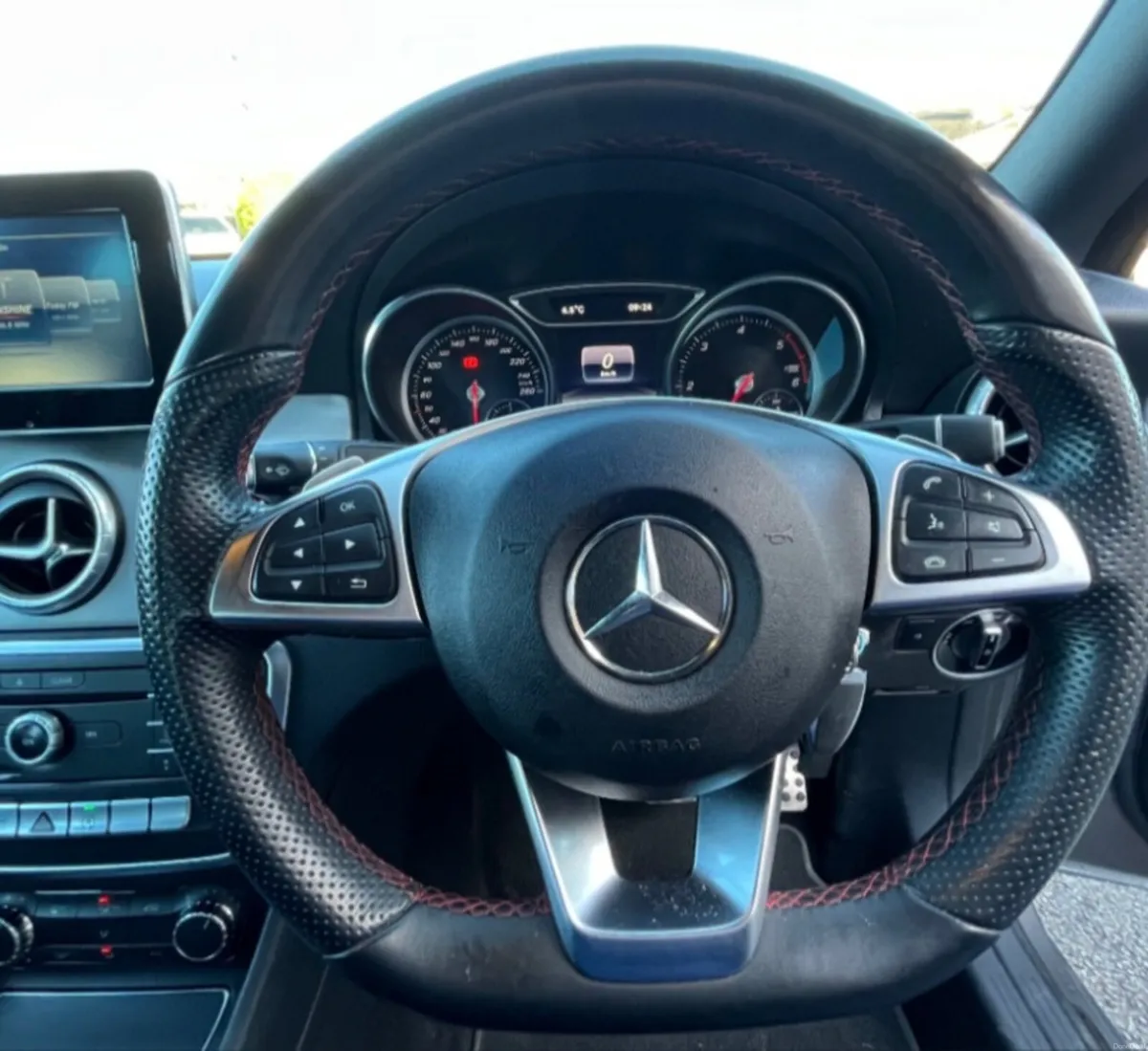 Mercedes - Image 5