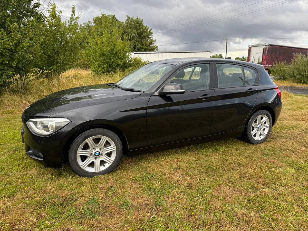 BMW 1 SERIES (2014) 1.6L PETROL AUTOMATIC LOW MILE - Image 4