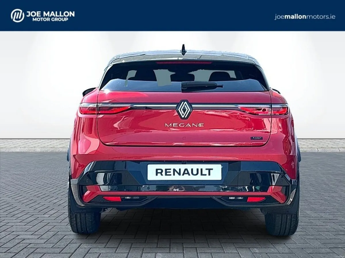 Renault Megane E-Tech Techno EV60 220hp - Image 5