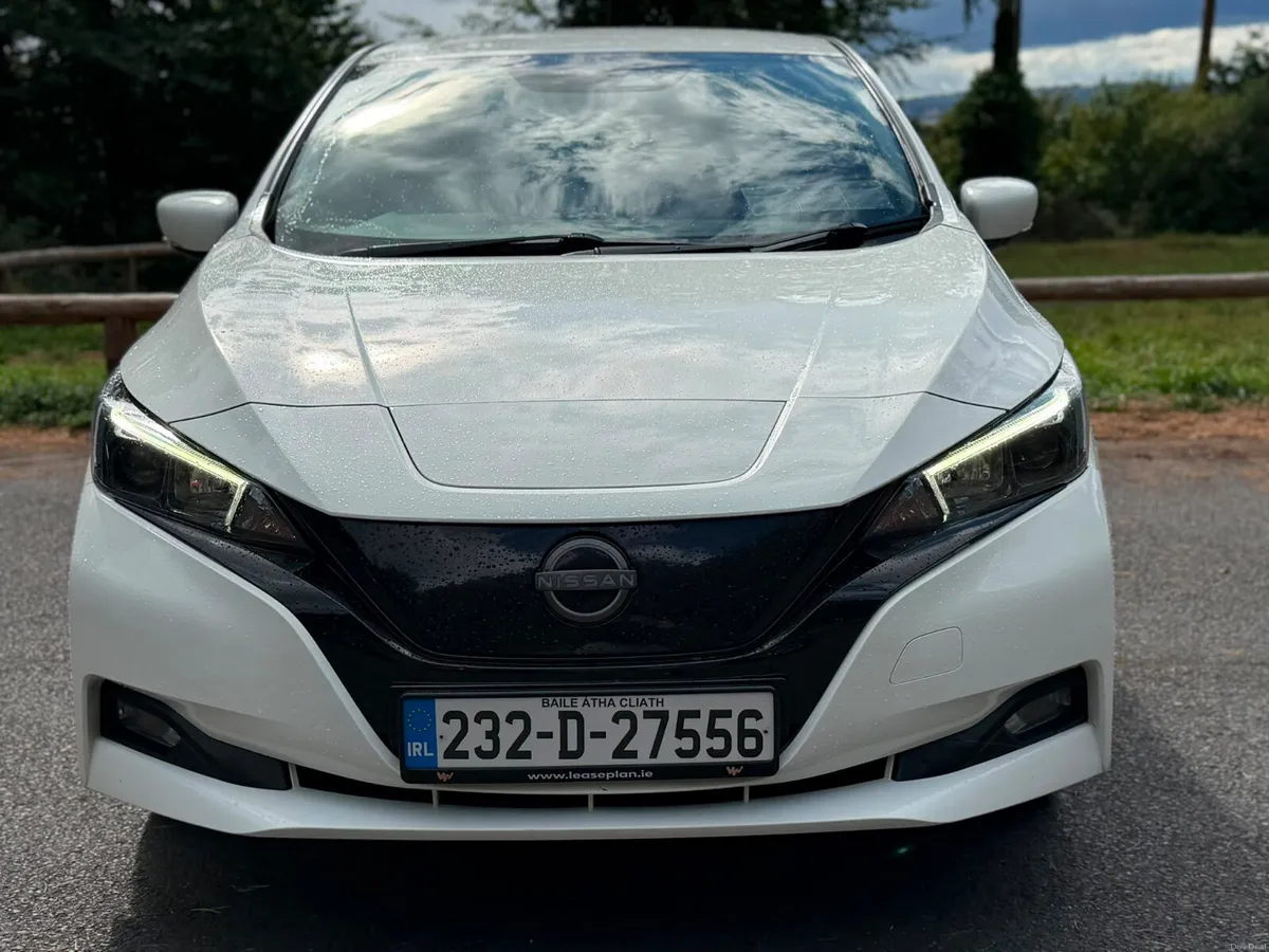 2023 Nissan Leaf SV 62 kWh long range - Image 2