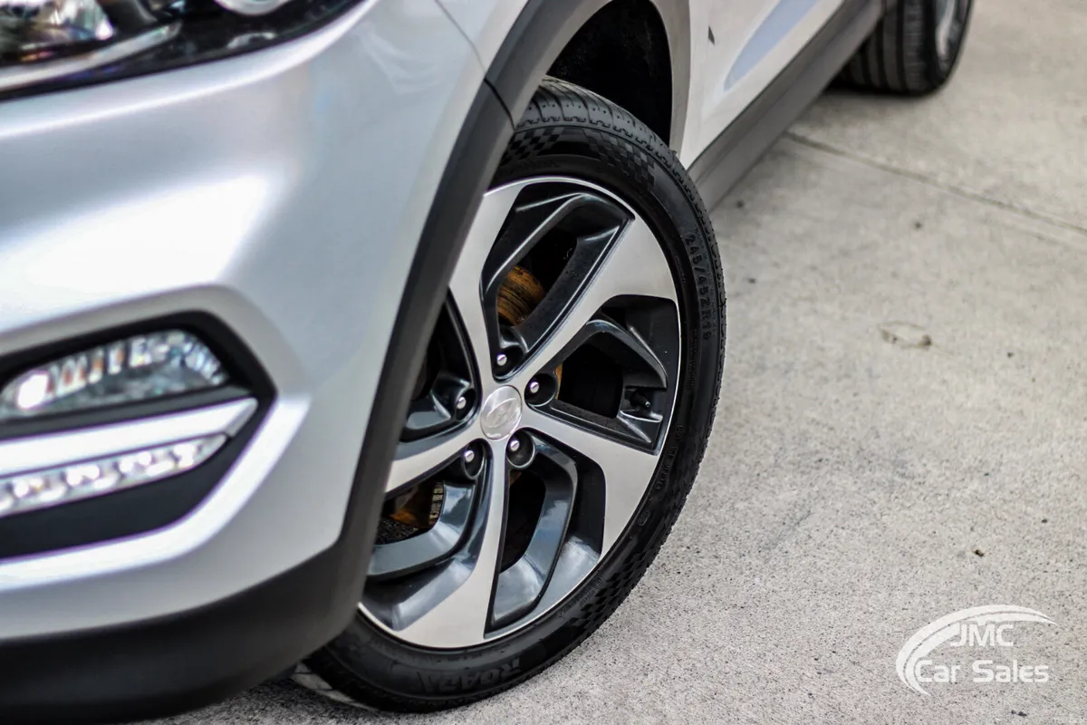 2018 HYUNDAI TUSCON EXECUTIVE - Image 3