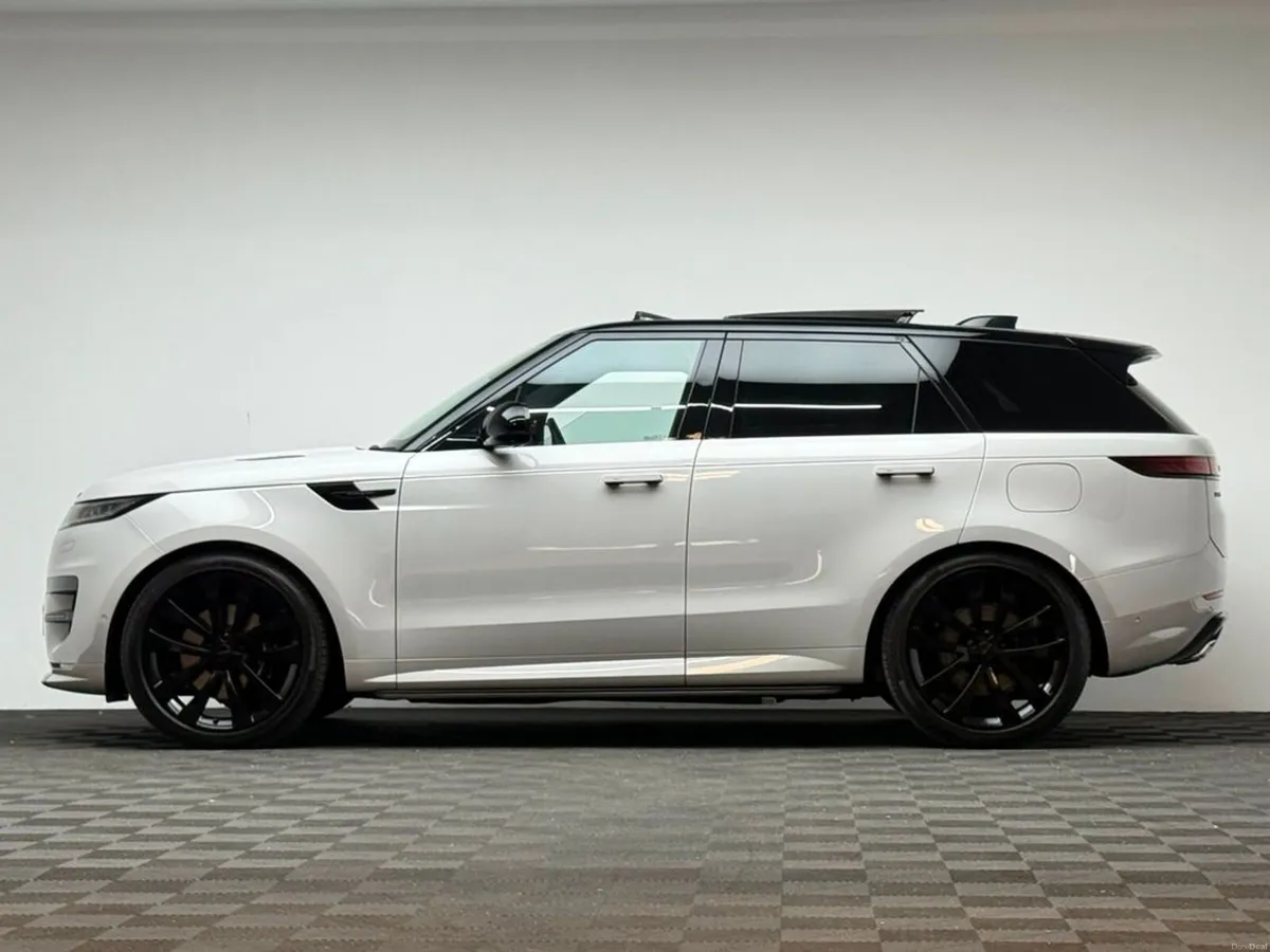 Land Rover Range Rover Sport AUTOBIOGRAPHY P460E - Image 4