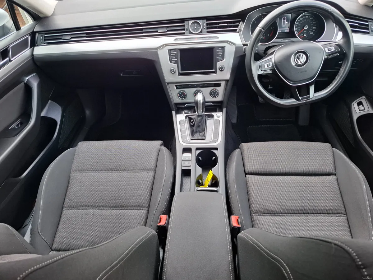171 VOLKSWAGEN PASSAT 2.0 TDI AUTOMATIC - Image 6