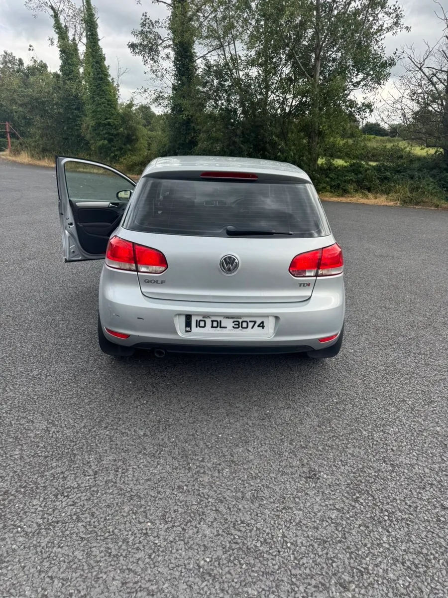 2010 Volkswagen Golf 1.6 diesel - Image 3