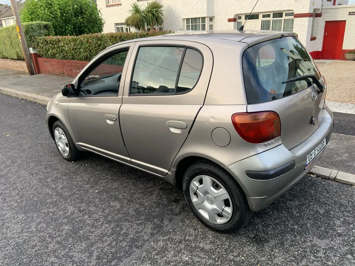 Toyota Yaris  bran new nct yesterday an serviced - Image 5