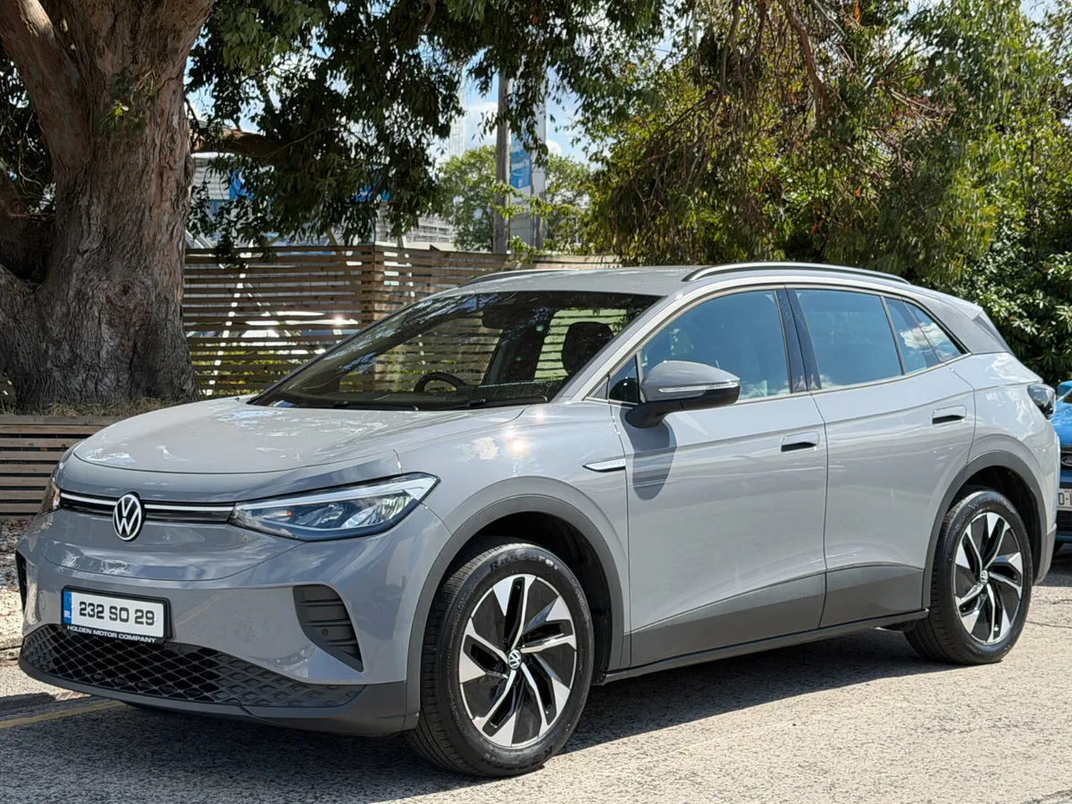 2023 Volkswagen ID.4 PURE. 52KWH - Image 2