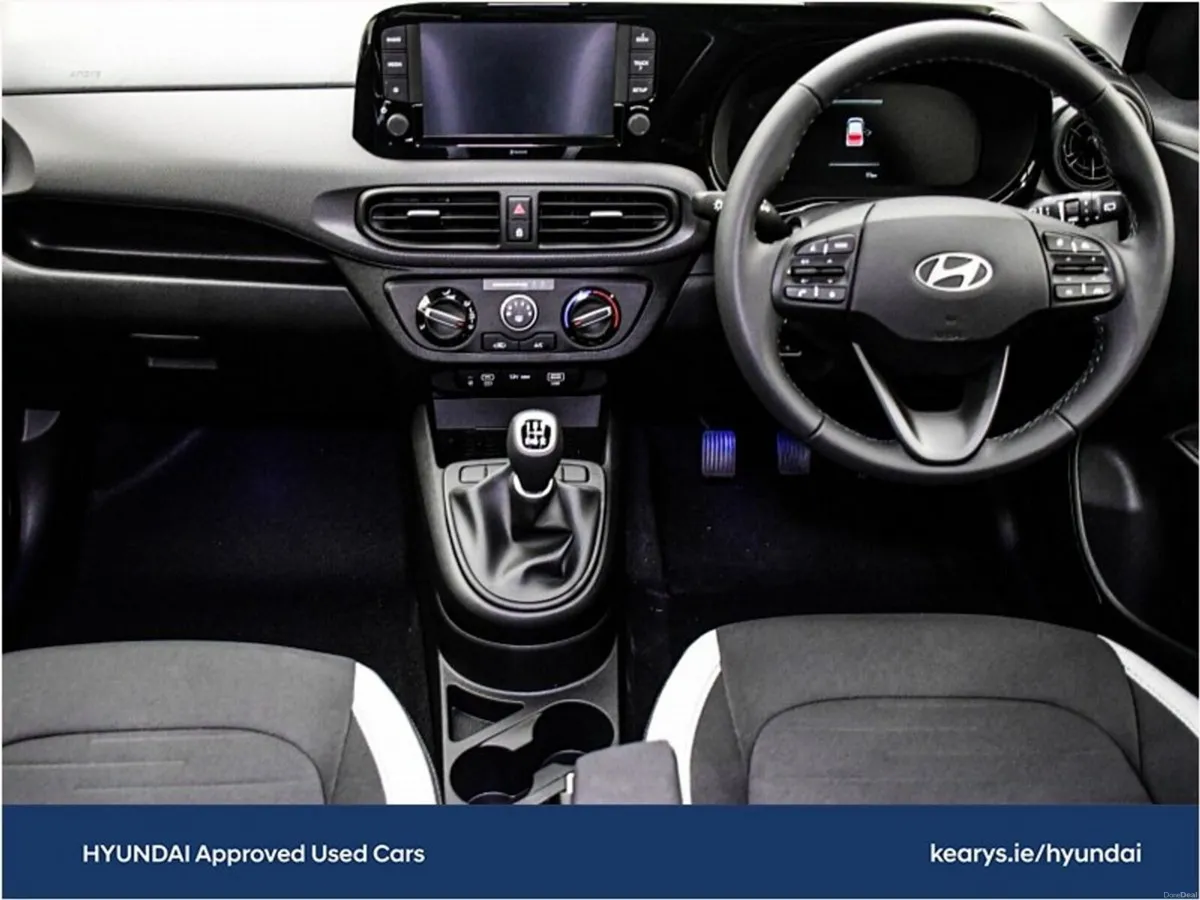 Hyundai i10 Deluxe Plus - Image 4